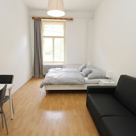 Zizka Home Apartments Прага Экстерьер фото