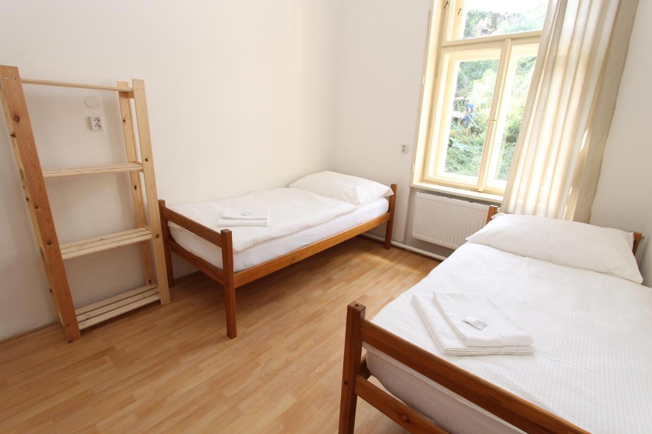 Zizka Home Apartments Прага Экстерьер фото