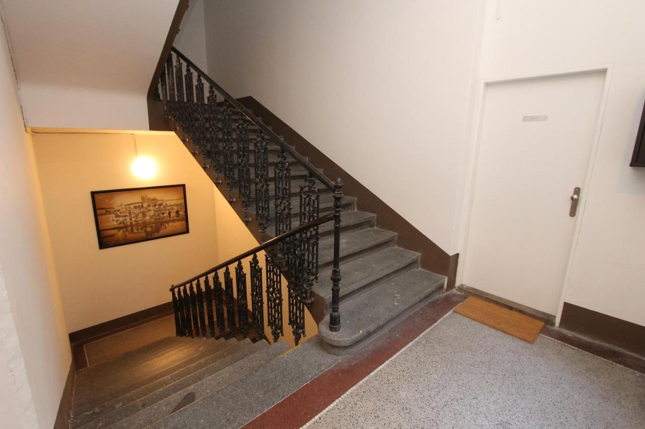Zizka Home Apartments Прага Экстерьер фото