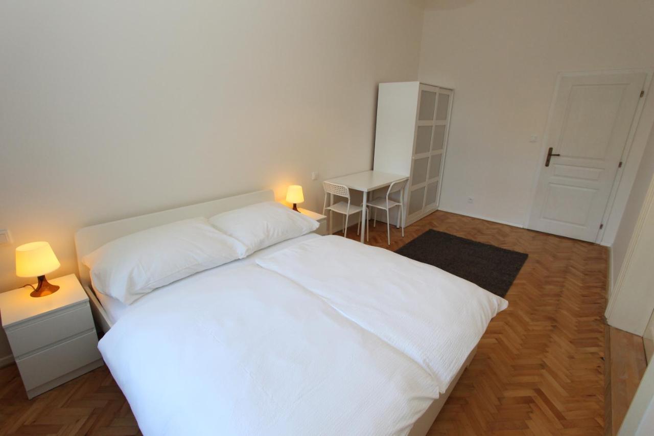 Zizka Home Apartments Прага Экстерьер фото