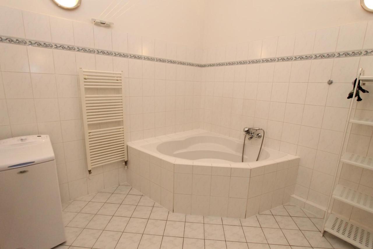 Zizka Home Apartments Прага Экстерьер фото