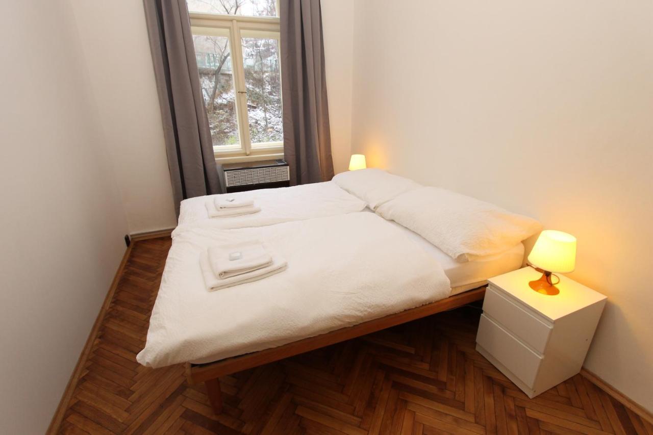 Zizka Home Apartments Прага Экстерьер фото