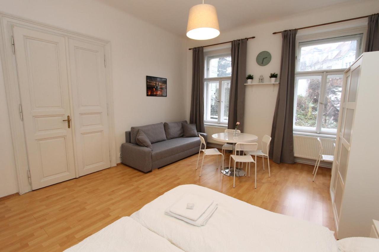 Zizka Home Apartments Прага Экстерьер фото