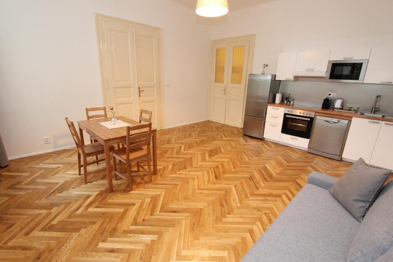 Zizka Home Apartments Прага Экстерьер фото