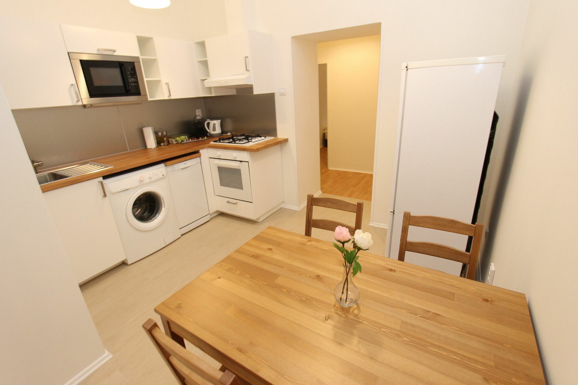 Zizka Home Apartments Прага Экстерьер фото